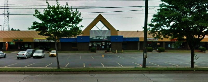 Hollywood Video - Lansing - 3525 S Martin Luther King Jr Blvd (newer photo)